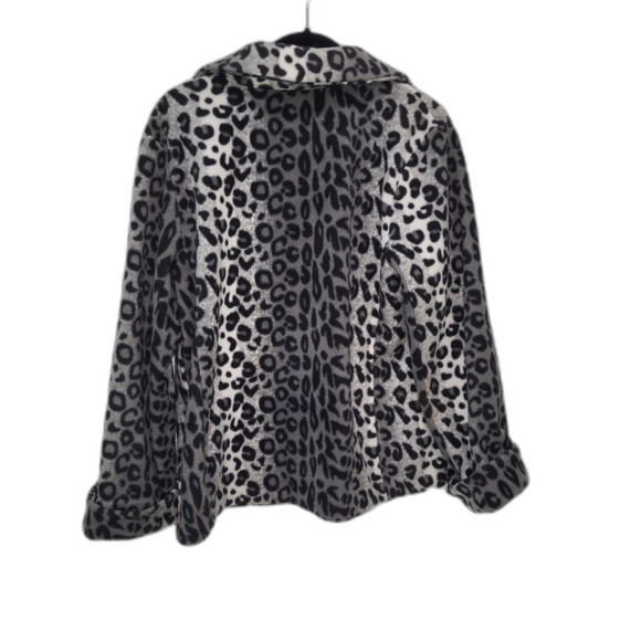 Susan Graver Black and White Leopard Print Jacket - Picture 3 of 5